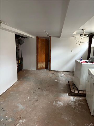 83 Lyman Ave Lyman Avenue, Staten Island, NY 10305