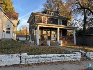 608 N Walts Ave Avenue, Sioux Falls, SD 57104