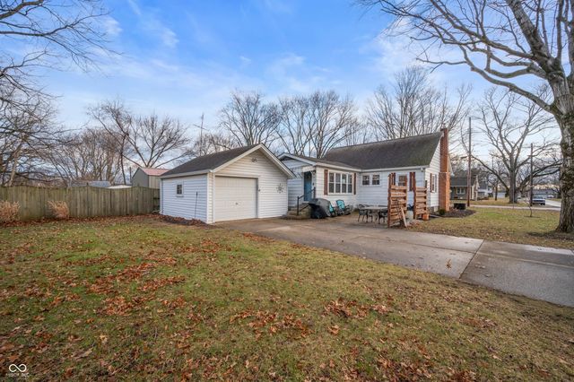 644 Center Street, Pendleton, IN 46064