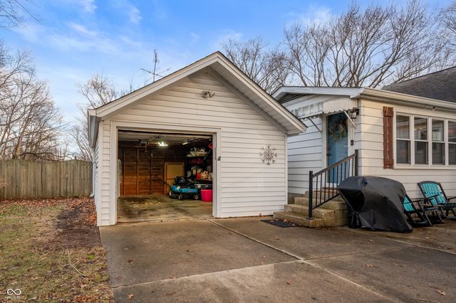 644 Center Street, Pendleton, IN 46064