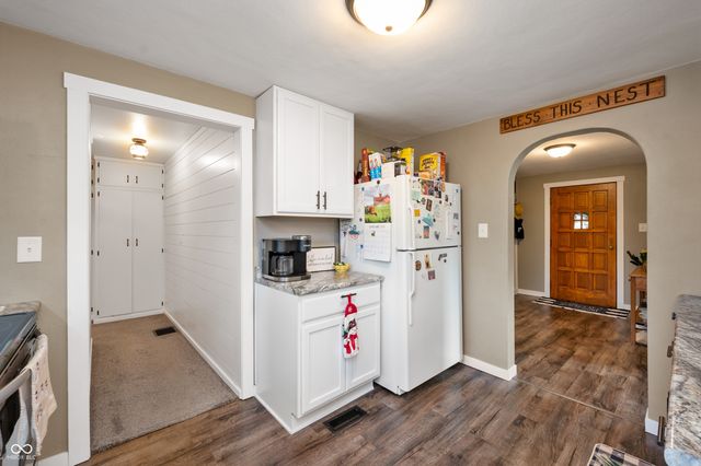 644 Center Street, Pendleton, IN 46064