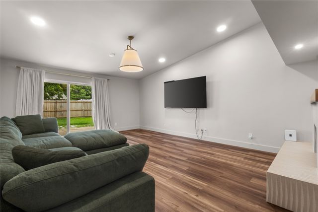 6219 Cedar Lane, Rowlett, TX 75089