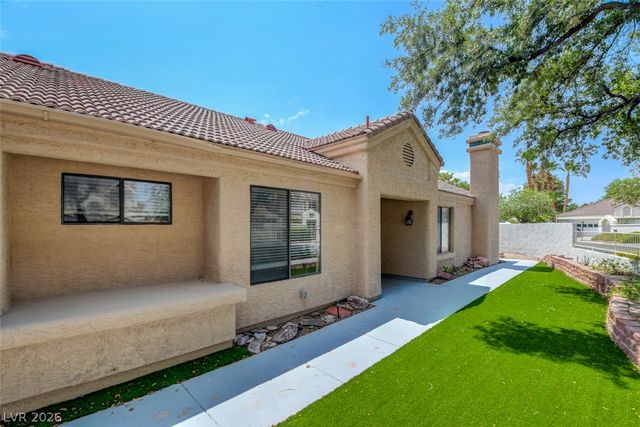 5257 Crooked Valley Drive, Las Vegas, NV 89149