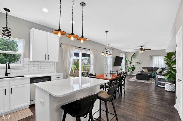 1481 Windborne Lane, Greenwood, IN 46143