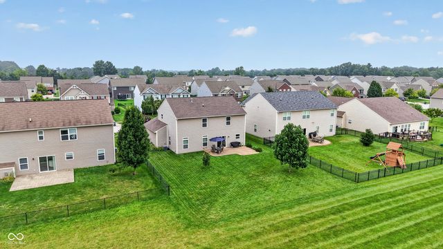 1481 Windborne Lane, Greenwood, IN 46143