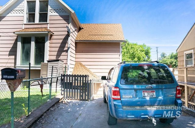 304 6th Ave, Lewiston, ID 83501