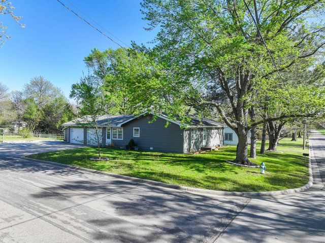 1132 N Orient St., El Dorado, KS 67042