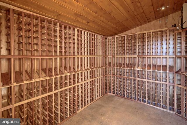 266 PROVINCE LINE RD, Hopewell, NJ 08525