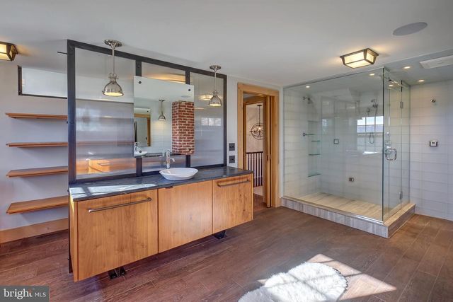 266 PROVINCE LINE RD, Hopewell, NJ 08525