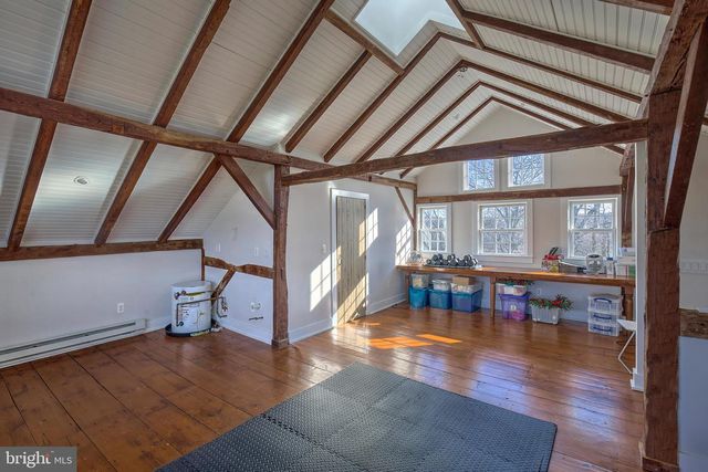 266 PROVINCE LINE RD, Hopewell, NJ 08525