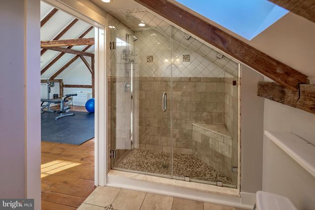 266 PROVINCE LINE RD, Hopewell, NJ 08525