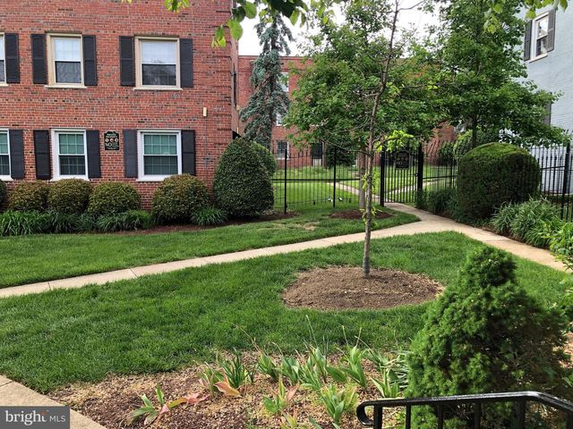 2129 SUITLAND TER SE #202, Washington, DC 20020