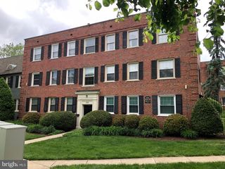 2129 SUITLAND TER SE #202, Washington, DC 20020