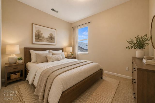 5610 Coloma Ct, Riverbank, CA 95367
