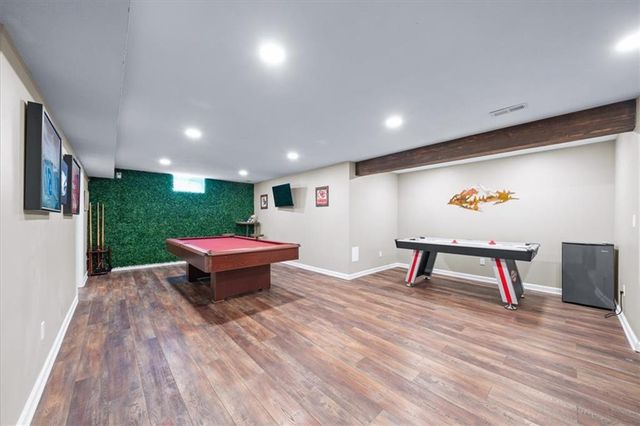 2716 SW REGAL Drive, Lee's Summit, MO 64082