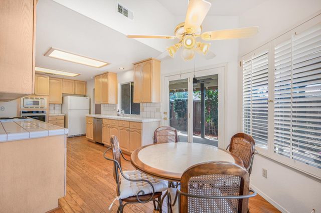 6323 N Marks Avenue, Fresno, CA 93711