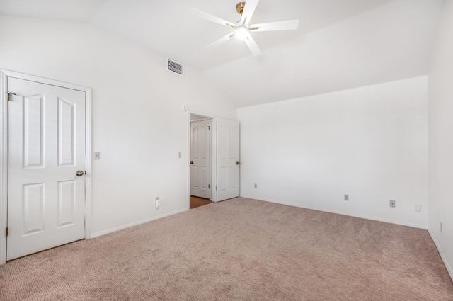 6323 N Marks Avenue, Fresno, CA 93711