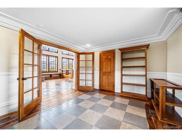 325 McMurtrie Rd, Westcliffe, CO 81252