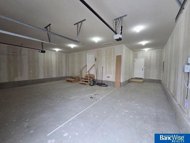 500 Railroad Street, Hallam, NE 68368