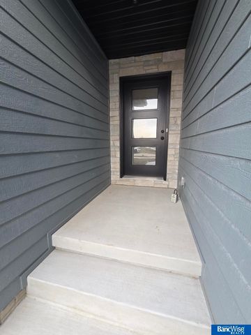 500 Railroad Street, Hallam, NE 68368