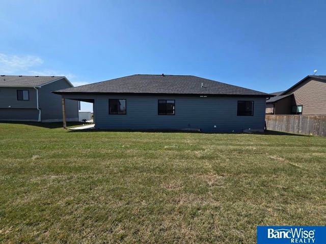 500 Railroad Street, Hallam, NE 68368