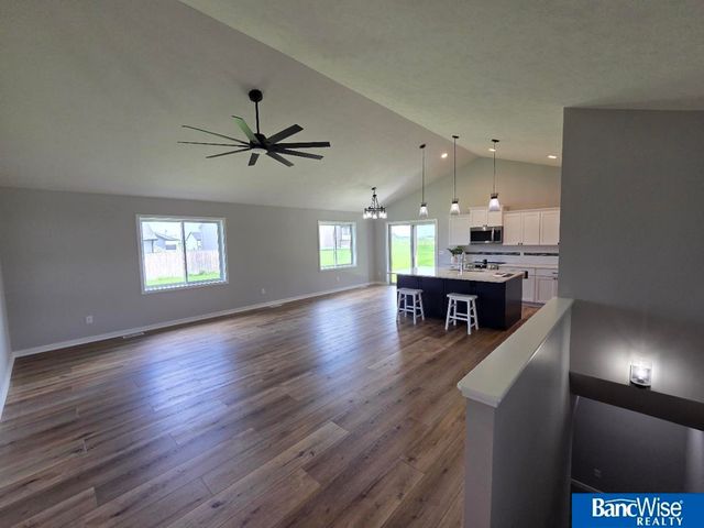 500 Railroad Street, Hallam, NE 68368