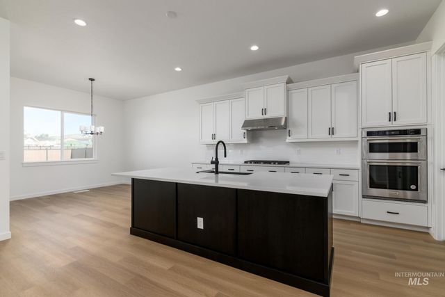 9882 W Nicasio Dr, Star, ID 83669