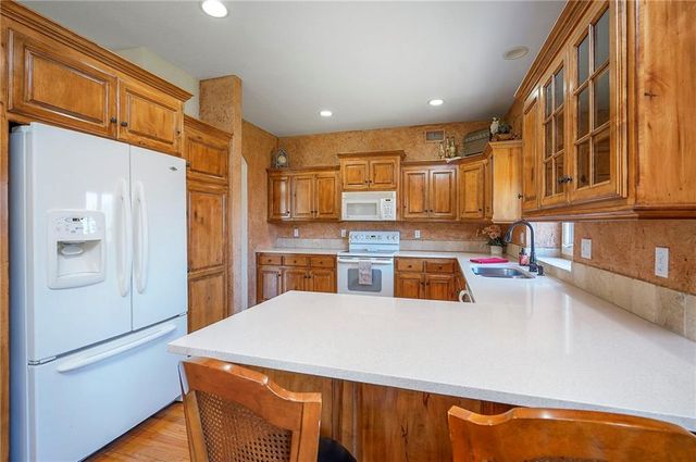 16155 S Harbinger Street, Olathe, KS 66062