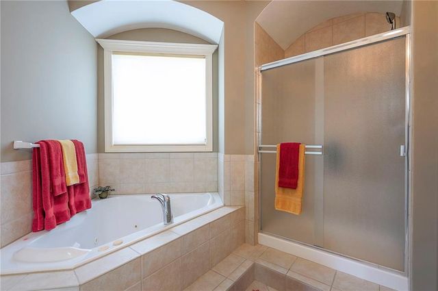 16155 S Harbinger Street, Olathe, KS 66062