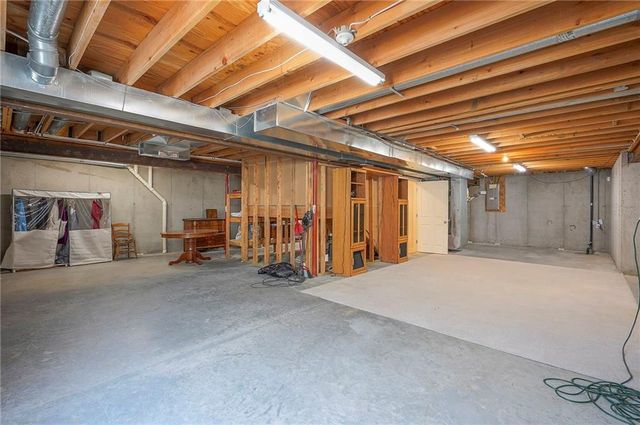 16155 S Harbinger Street, Olathe, KS 66062