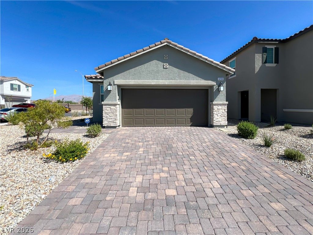 4200 Mount Bonnell Avenue, North Las Vegas, NV 89081 — exterior