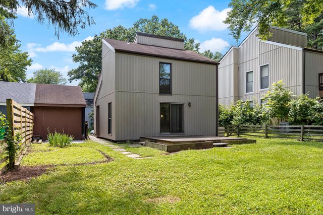 8964 BLUE POOL, Columbia, MD 21045