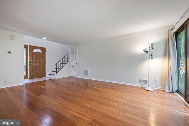 8964 BLUE POOL, Columbia, MD 21045