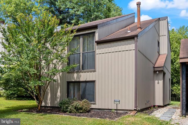 8964 BLUE POOL, Columbia, MD 21045