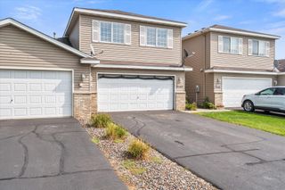 2159 Cleveland Way S, Cambridge, MN 55008