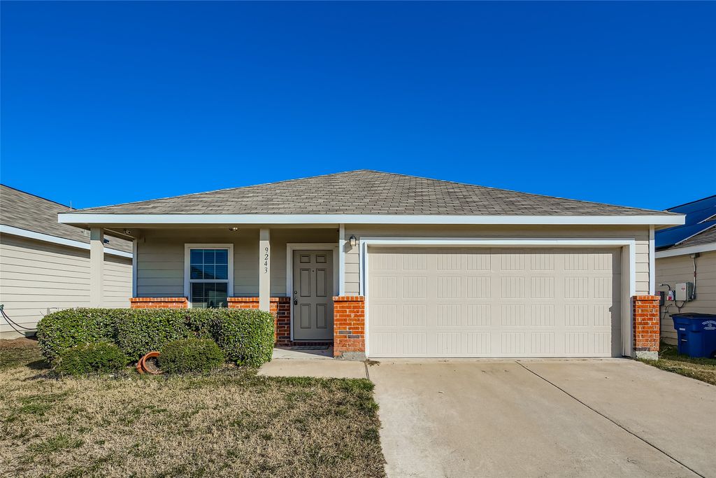 9243 Marilyn Place, Dallas, TX 75227