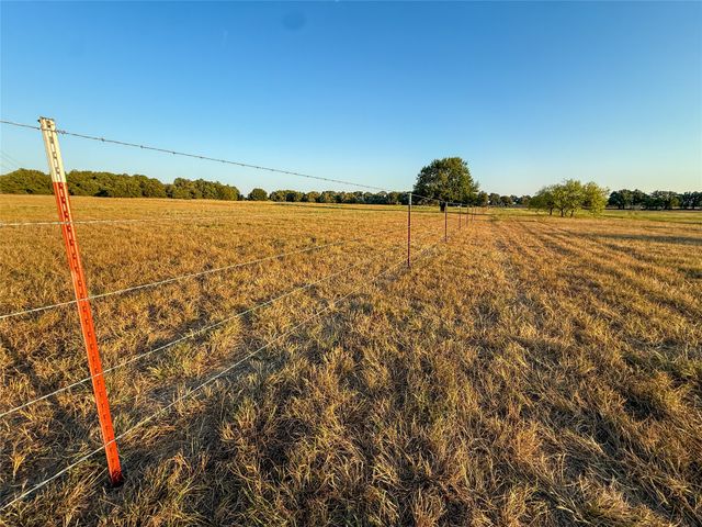 455 County Rd 1650, Chico, TX 76431
