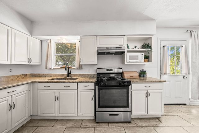 7669 Woodshire Drive, Dallas, TX 75232