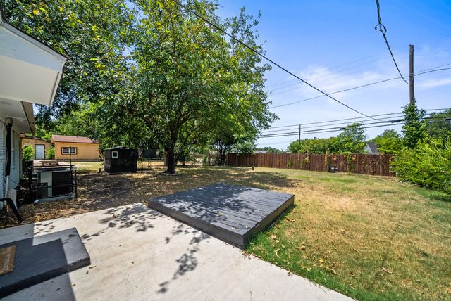 7669 Woodshire Drive, Dallas, TX 75232