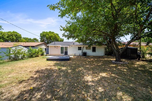 7669 Woodshire Drive, Dallas, TX 75232