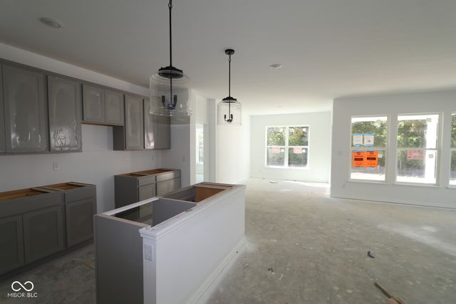 5526 Aspen Wood Lane, Indianapolis, IN 46239