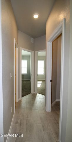 1229 NIGHT SKY Street, Horizon City, TX 79928