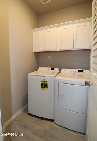 1229 NIGHT SKY Street, Horizon City, TX 79928