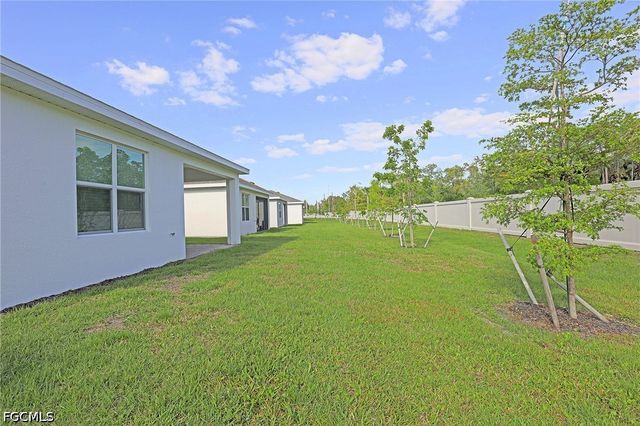 1156 Brooklands DR, Fort Myers, FL 33905