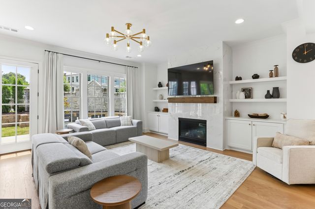 1905 Bunyan Lane, Dunwoody, GA 30338
