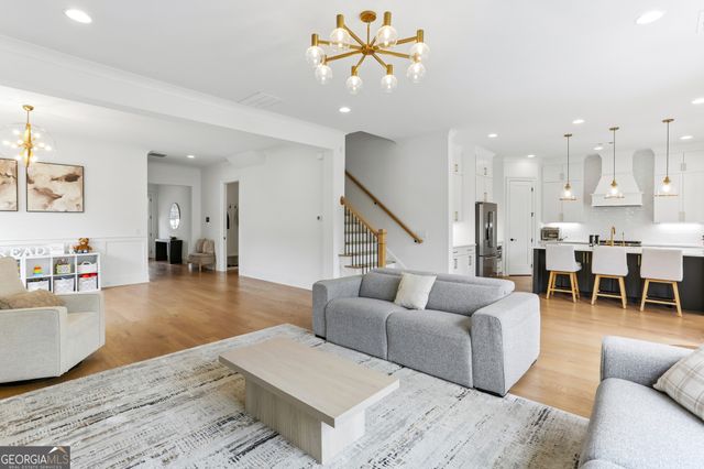 1905 Bunyan Lane, Dunwoody, GA 30338