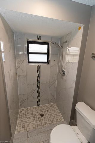 25572 Fenner CIR, Bonita Springs, FL 34135