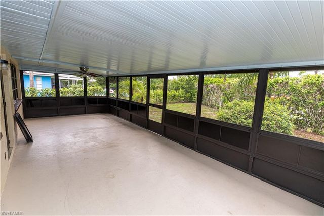 25572 Fenner CIR, Bonita Springs, FL 34135
