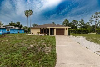 25572 Fenner CIR, Bonita Springs, FL 34135