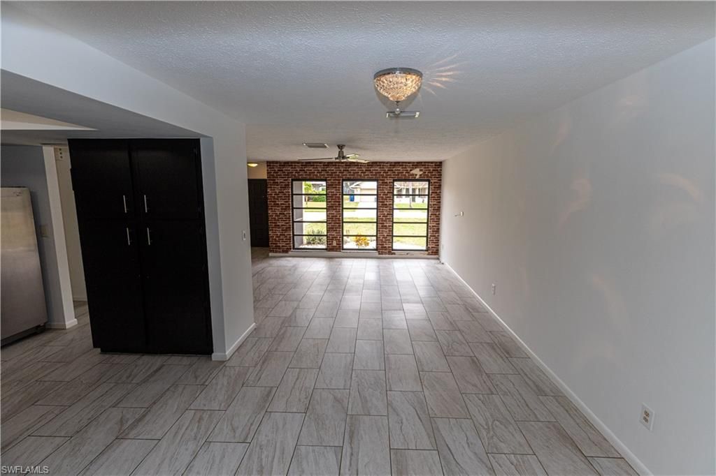 25572 Fenner CIR, BONITA SPRINGS, FL 34135 — photo 5